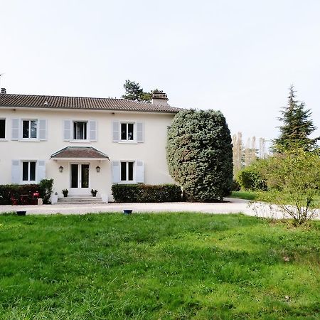 Bed and Breakfast La Maison de Roussille à Francheville  Extérieur photo